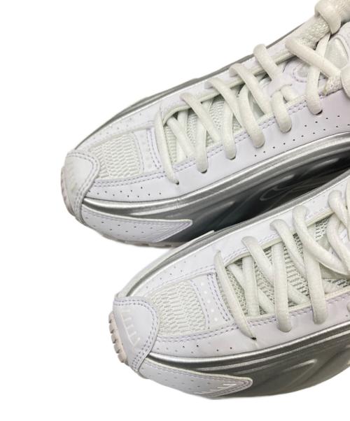 NIKE（ナイキ）NIKE (ナイキ) ローカットスニーカー ホワイト サイズ:23.5㎝の古着・服飾アイテム