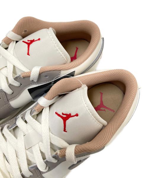 NIKE（ナイキ）NIKE (ナイキ) ローカットスニーカー ホワイト サイズ:26.5㎝ 未使用品の古着・服飾アイテム