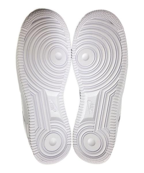 NIKE（ナイキ）NIKE (ナイキ) ローカットスニーカー ホワイト×グリーン サイズ:27.0cmの古着・服飾アイテム