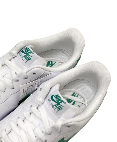 NIKE（ナイキ）NIKE (ナイキ) ローカットスニーカー ホワイト×グリーン サイズ:27.0cmの古着・服飾アイテム