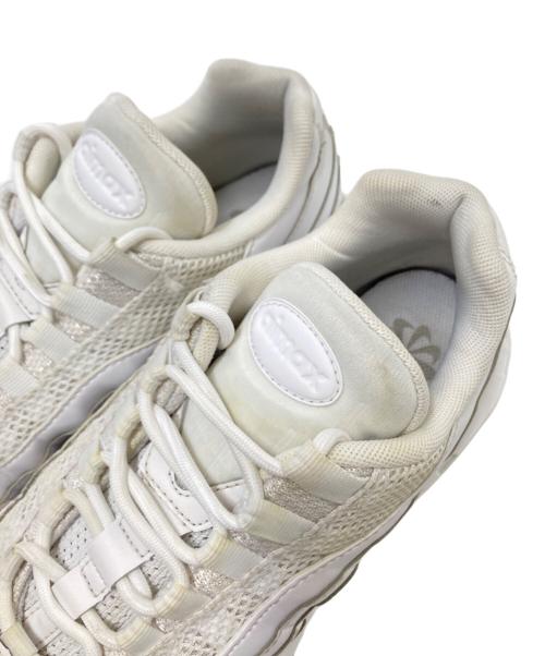 NIKE（ナイキ）NIKE (ナイキ) ローカットスニーカー ホワイト サイズ:27.0cmの古着・服飾アイテム