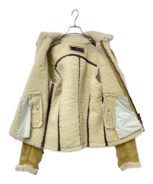 DSQUARED2（ディースクエアード）DSQUARED2 (ディースクエアード) ムートンジャケット ベージュ サイズ:44の古着・服飾アイテム
