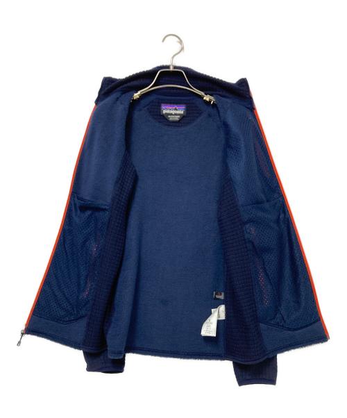 Patagonia（パタゴニア）Patagonia (パタゴニア) M’s R2 Jacket ネイビー サイズ:XSの古着・服飾アイテム