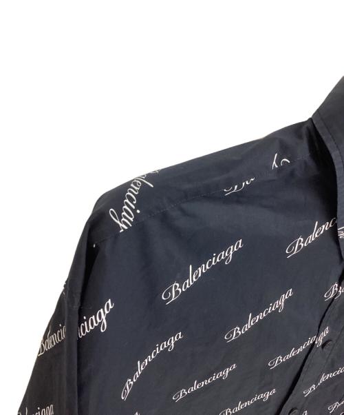 BALENCIAGA（バレンシアガ）BALENCIAGA (バレンシアガ) ロゴ総柄シャツ ブラック×ホワイト サイズ:40の古着・服飾アイテム