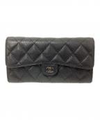 CHANELシャネル）の古着「マトラッセクラシックロングフラップウォレット」｜ブラック