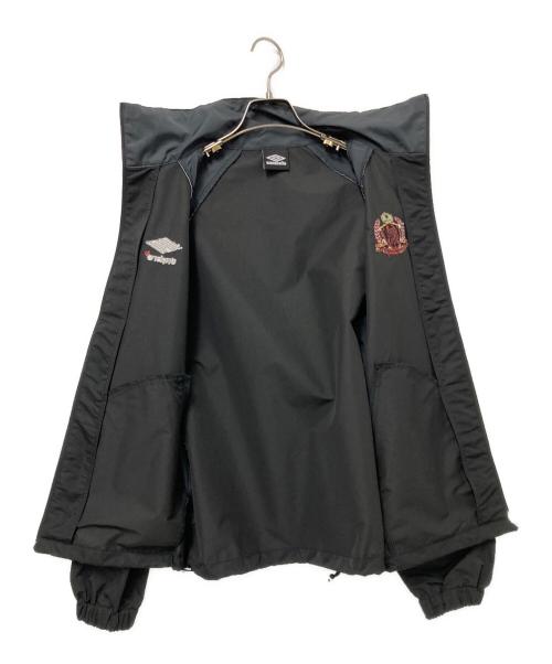 UMBRO（アンブロ）UMBRO (アンブロ) 9090 (9090) Emblem Nylon Jacket ブラック サイズ:Mの古着・服飾アイテム