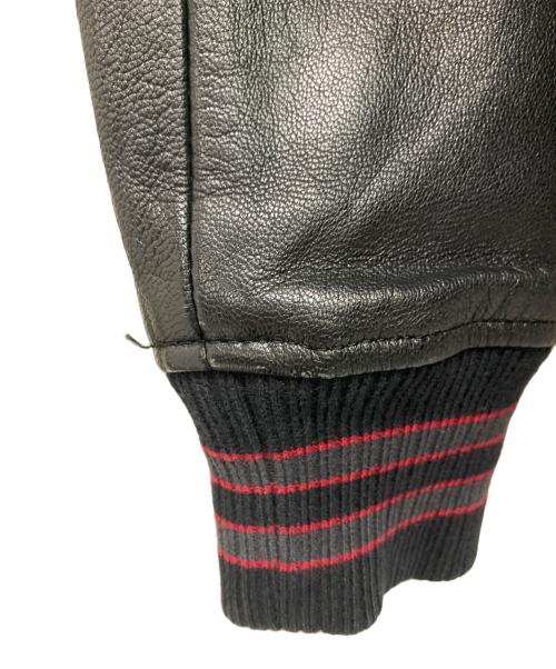 DIESEL（ディーゼル）DIESEL (ディーゼル) スタジャン グレー×ブラック サイズ:Sの古着・服飾アイテム