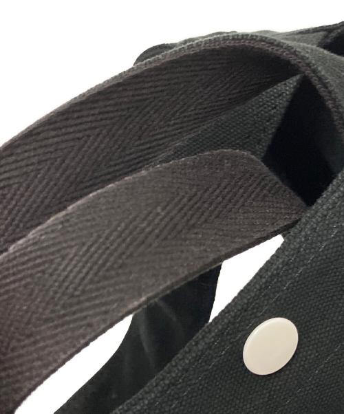 PORTER（ポーター）PORTER (ポーター) LOWERCASE (ロウワーケース) キャンバスショルダーバッグ ブラック×ホワイト サイズ:下記参照の古着・服飾アイテム