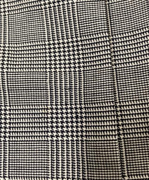 O'NEIL OF DUBLIN（オニールオブダブリン）O'NEIL OF DUBLIN (オニールオブダブリン) キルトスカート グレー×レッド サイズ:US:6の古着・服飾アイテム