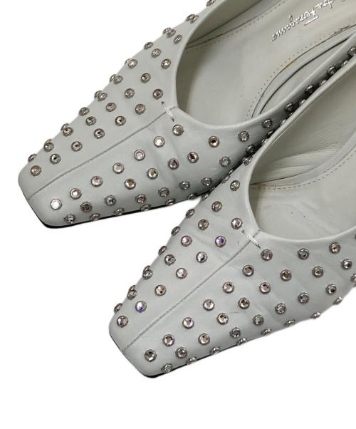 Salvatore Ferragamo（サルヴァトーレ フェラガモ）Salvatore Ferragamo (サルヴァトーレ フェラガモ) Ｆヒールラインストーンパンプス ホワイト サイズ:6 1/2の古着・服飾アイテム