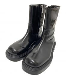 Ferragamo（フェラガモ）の古着「SIDE ZIP BOOTS」｜ブラック