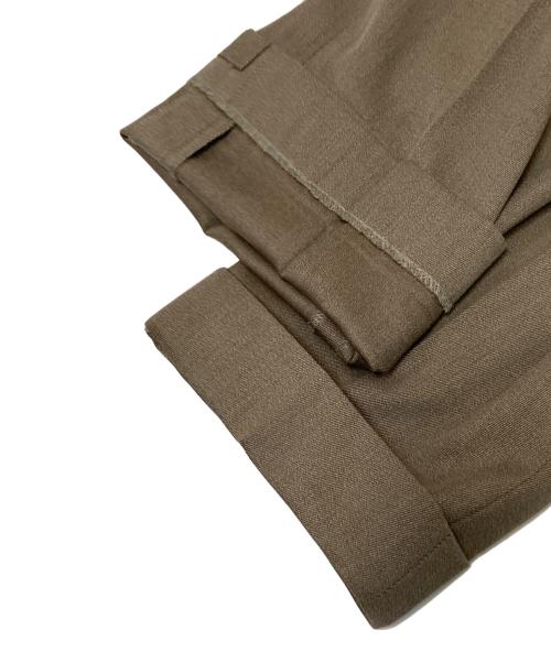 UNIVERSAL LANGUAGE（ユニバーサルランゲージ）UNIVERSAL LANGUAGE (ユニバーサルランゲージ) ダブルブレストセットアップスーツ ベージュ サイズ:JKT:50-6D/PT:91の古着・服飾アイテム