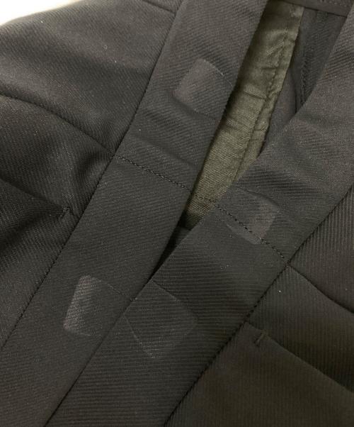 TOMORROW LAND（トゥモローランド）TOMORROW LAND (トゥモローランド) ベアーカルゼ ミディシガレットパンツ ブラック サイズ:36の古着・服飾アイテム