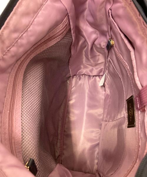 TOCCA（トッカ）TOCCA (トッカ) CIELO TRAVEL BACKPACK ネイビー サイズ:下記参照の古着・服飾アイテム