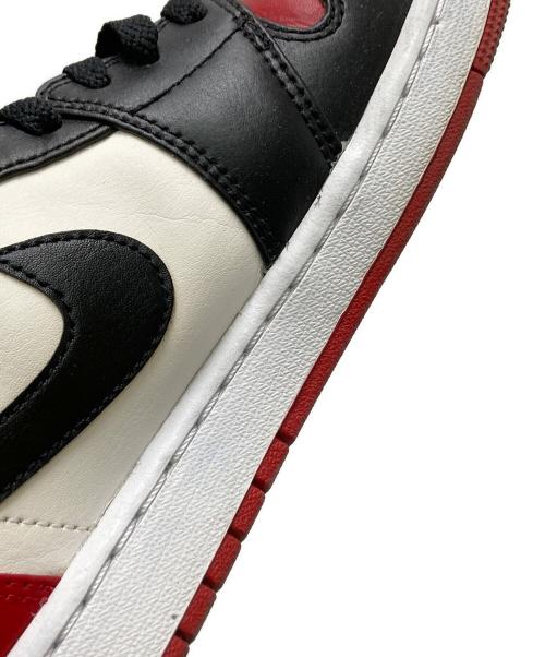 NIKE（ナイキ）NIKE (ナイキ) ローカットスニーカー レッド×ブラック サイズ:28.0cmの古着・服飾アイテム