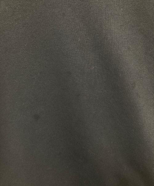 STONE ISLAND（ストーンアイランド）STONE ISLAND (ストーンアイランド) ナイロンフーディー スウェットシャツ ブラック サイズ:Mの古着・服飾アイテム