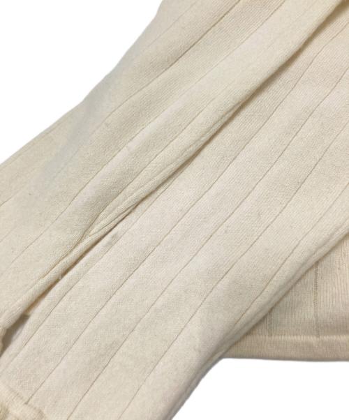 Aquascutum（アクアスキュータム）Aquascutum (アクアスキュータム) カシミヤニット ホワイト サイズ:6Fの古着・服飾アイテム