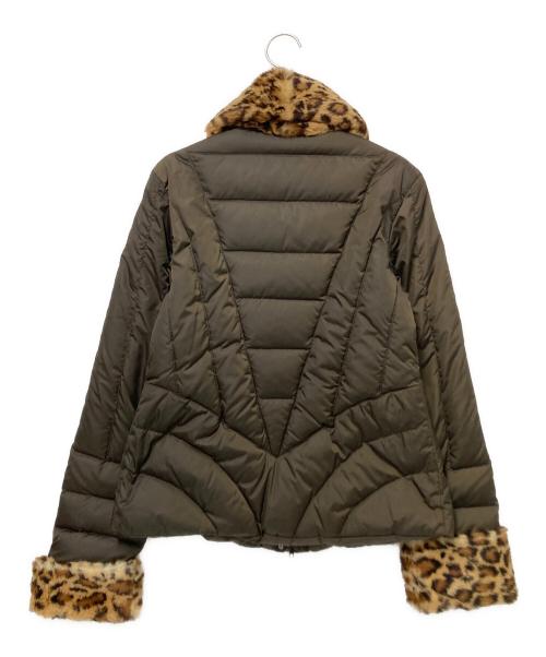 Blumarine ANNA MOLINARI（ブルマリン アンナ モリナーリ）Blumarine ANNA MOLINARI (ブルマリン アンナ モリナーリ) 切替中綿ジャケット ブラウン×ベージュ サイズ:40の古着・服飾アイテム