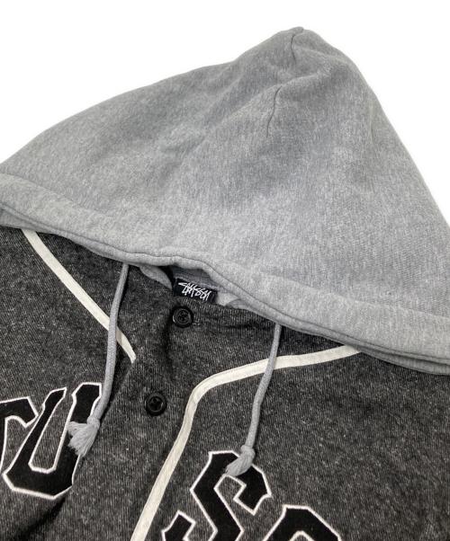 stussy（ステューシー）stussy (ステューシー) レイヤードベースボールパーカー グレー サイズ:Sの古着・服飾アイテム