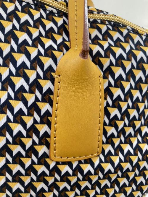 ROBERTA PIERI（ロベルタピエリ）ROBERTA PIERI (ロベルタピエリ) トートバッグ ホワイト×イエローの古着・服飾アイテム