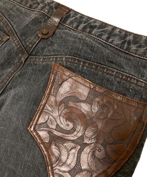 Obelisk（オベリスク）Obelisk (オベリスク) ダメージフレアデニムパンツ インディゴ サイズ:32の古着・服飾アイテム