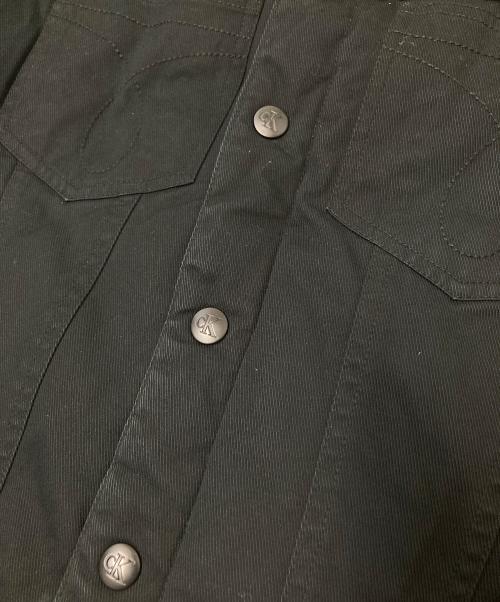 Calvin Klein Jeans（カルバンクラインジーンズ）Calvin Klein Jeans (カルバンクラインジーンズ) REV CROP SHERPA JKT ブラック サイズ:Mの古着・服飾アイテム