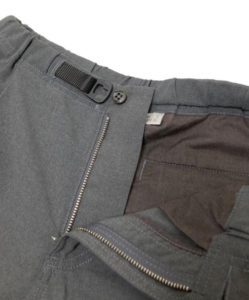 GRAMICCI（グラミチ）GRAMICCI (グラミチ) ビーテックタックパンツ グレー サイズ:Sの古着・服飾アイテム