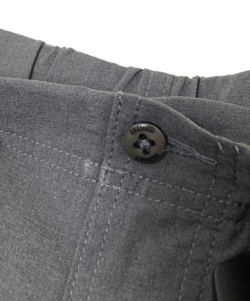 GRAMICCI（グラミチ）GRAMICCI (グラミチ) ビーテックタックパンツ グレー サイズ:Sの古着・服飾アイテム