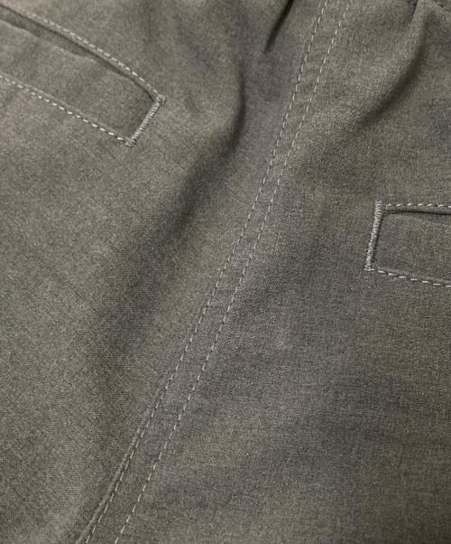 GRAMICCI（グラミチ）GRAMICCI (グラミチ) ビーテックタックパンツ グレー サイズ:Sの古着・服飾アイテム