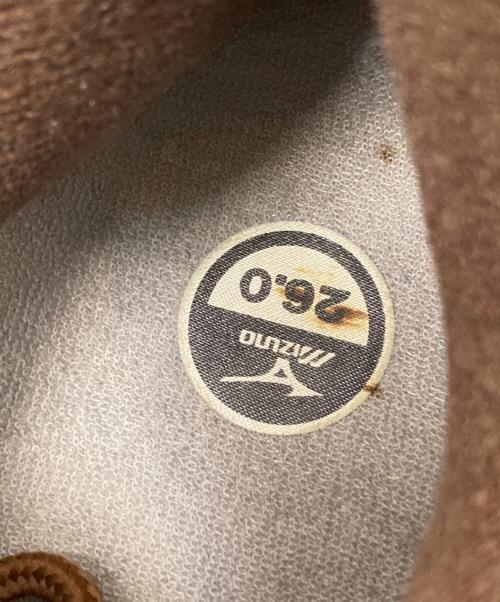 MIZUNO（ミズノ）MIZUNO (ミズノ) ローカットスニーカー ブラウン サイズ:26.0cmの古着・服飾アイテム