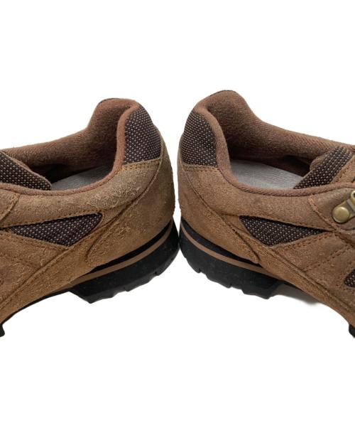 MIZUNO（ミズノ）MIZUNO (ミズノ) ローカットスニーカー ブラウン サイズ:26.0cmの古着・服飾アイテム