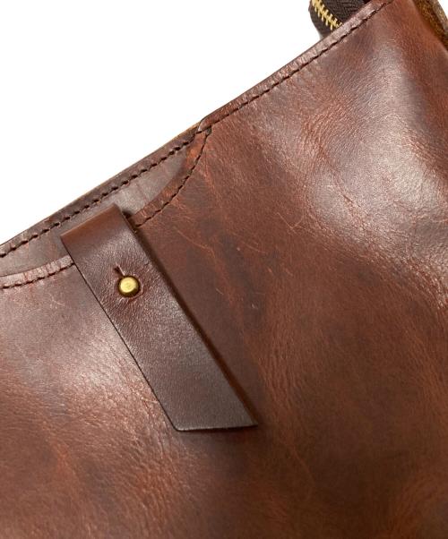 SLOW&CO（スロウアンドコー）SLOW&CO (スロウアンドコー) ハービーラッチショルダーバッグ ブラウン サイズ:下記参照の古着・服飾アイテム