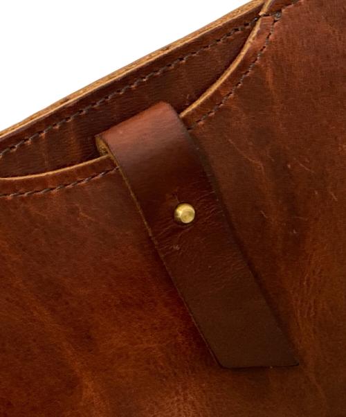 SLOW&CO（スロウアンドコー）SLOW&CO (スロウアンドコー) ハービーラッチショルダーバッグ ブラウン サイズ:下記参照の古着・服飾アイテム