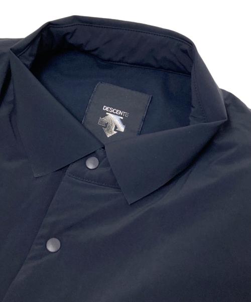 DESCENTE ALLTERRAIN（デザイント オルテライン）DESCENTE ALLTERRAIN (デザイント オルテライン) INSULATED LONG-SLEEVE SHIRTS ネイビーの古着・服飾アイテム