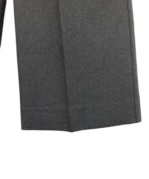 JOURNAL STANDARD relume（ジャーナルスタンダード レリューム）JOURNAL STANDARD relume (ジャーナルスタンダード レリューム) マットウースフレアタックパンツ グレー サイズ:Sの古着・服飾アイテム