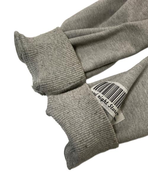 goodnight5tore（グッドナイトストア）goodnight5tore (グッドナイトストア) パーカー グレー サイズ:Fの古着・服飾アイテム