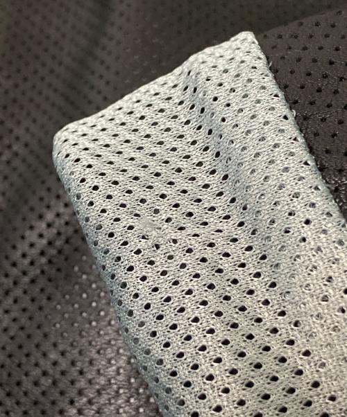 Liugoo Leathers（リューグーレザーズ）Liugoo Leathers (リューグーレザーズ) パンチレザージャケット ブラック サイズ: Lの古着・服飾アイテム