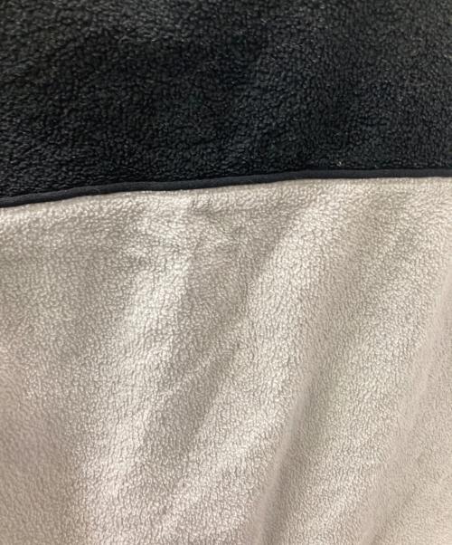 GAP（ギャップ）GAP (ギャップ) 90‘SVネックフリースカットソー ベージュ×ブラック サイズ:Mの古着・服飾アイテム