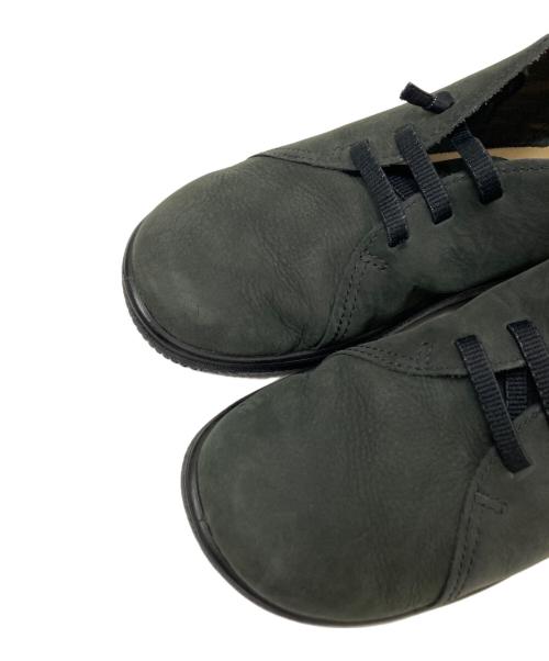 KEEN（キーン）KEEN (キーン) ケーエヌエックス チャッカ グレー サイズ:26.5cmの古着・服飾アイテム