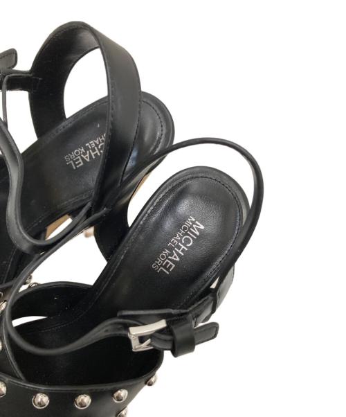 MICHAEL KORS（マイケル・コース）MICHAEL KORS (マイケル・コース) SELAH STUD PLATFORM ブラック サイズ:6.5Mの古着・服飾アイテム