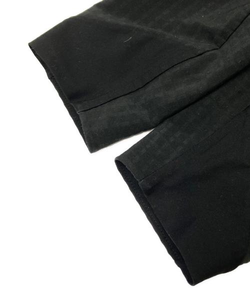 Patagonia（パタゴニア）Patagonia (パタゴニア) R1テックフーディ ブラック サイズ:Mの古着・服飾アイテム