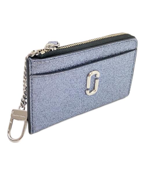 MARC JACOBS（マークジェイコブズ）MARC JACOBS (マークジェイコブズ) ザ コーテッド グリッター J マーク トップ ジップ マルチ ウォレット シルバー サイズ:下記参照の古着・服飾アイテム