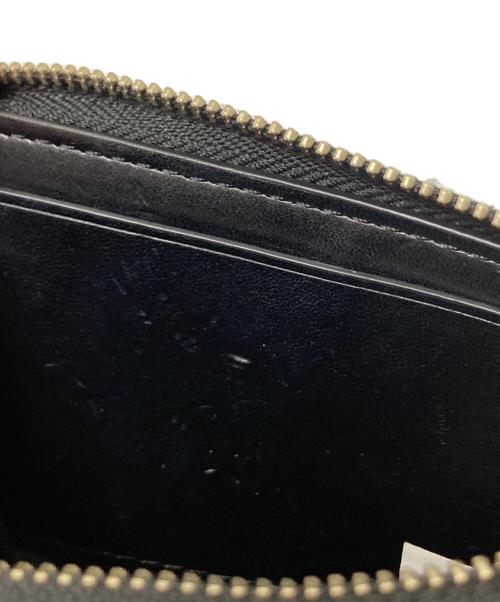 MARC JACOBS（マークジェイコブズ）MARC JACOBS (マークジェイコブズ) ザ コーテッド グリッター J マーク トップ ジップ マルチ ウォレット シルバー サイズ:下記参照の古着・服飾アイテム