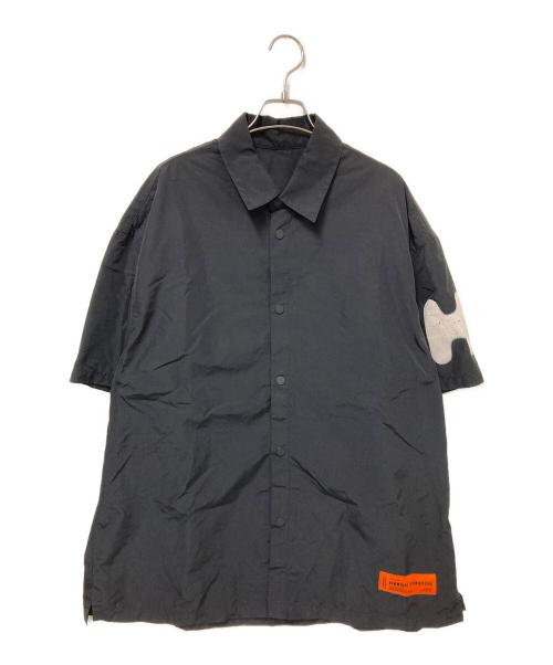 HERON PRESTON（ヘロンプレストン）HERON PRESTON (ヘロンプレストン) 半袖シャツ ブラック サイズ:Mの古着・服飾アイテム