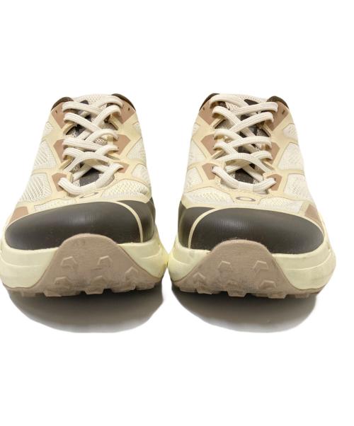OAKLEY（オークリー）OAKLEY (オークリー) Light Breathe スニーカー ベージュ サイズ:28.0cmの古着・服飾アイテム