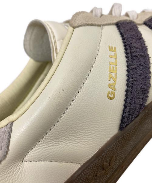 adidas（アディダス）adidas (アディダス) emmi (エミ) GAZELLE INDOOR ベージュ×ブラウン サイズ:28.5cmの古着・服飾アイテム