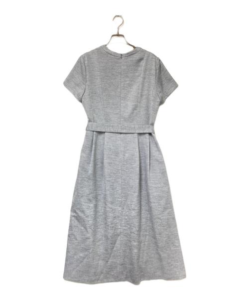 UNTITLED（アンタイトル）UNTITLED (アンタイトル) 洗える リネンライク リボン ワンピース グレー サイズ:3の古着・服飾アイテム