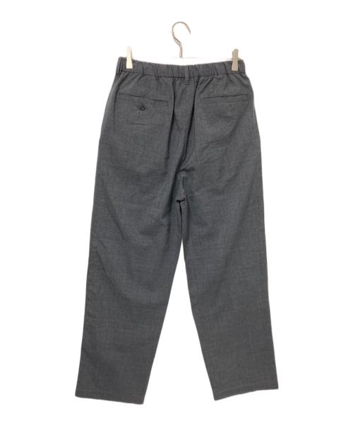 UNIVERSAL PRODUCTS.（ユニバーサルプロダクツ）UNIVERSAL PRODUCTS. (ユニバーサルプロダクツ) イージータックパンツ グレー サイズ:2の古着・服飾アイテム