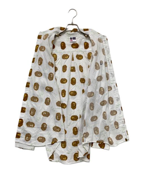 A BATHING APE（ア ベイシング エイプ）A BATHING APE (ア ベイシング エイプ) 総柄シャツ ホワイト サイズ:Mの古着・服飾アイテム