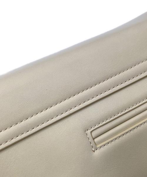 STAND OIL（スタンドオイル）STAND OIL (スタンドオイル) ショルダーバッグ ホワイト サイズ:下記参照の古着・服飾アイテム